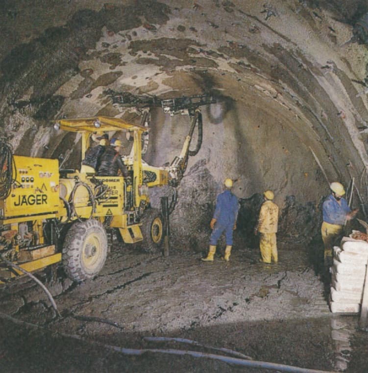 Arlberg road tunnel portal