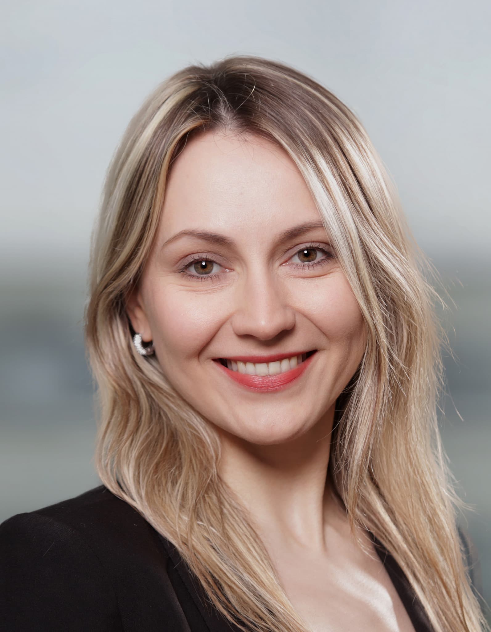 Portrait of Iryna Siaminos